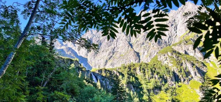 Hiking in the High Tatras: Visit the valleys there and discover a paradise