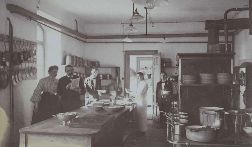 Kitchen staff of Grandhotel Starý Smokovec