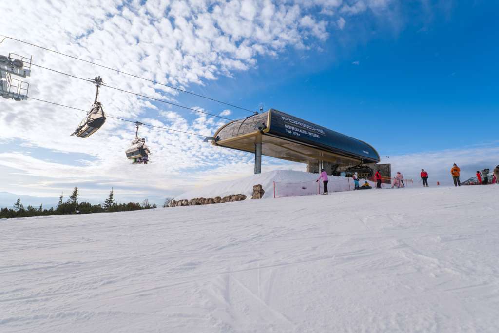 Porsche chairlift at Štrbské Pleso